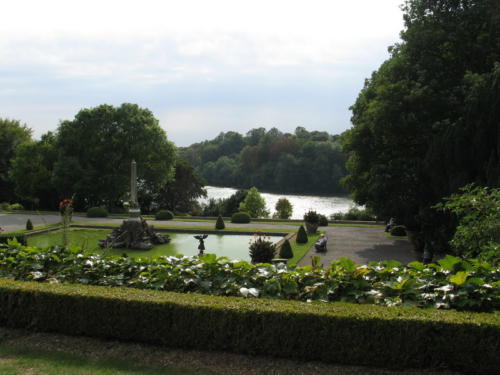 arocb36 formal gardens and lake